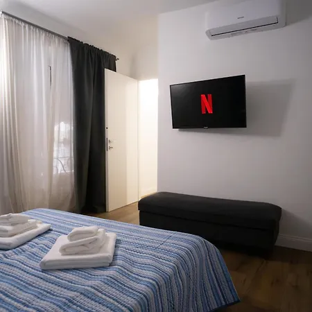 Apartamento Centro-5stelle 10 Minuti Dal Mare A Piedi Savona