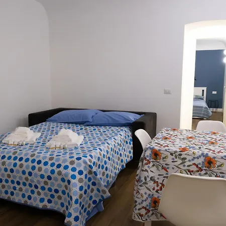 Centro-5stelle 10 Minuti Dal Mare A Piedi Apartamento Savona